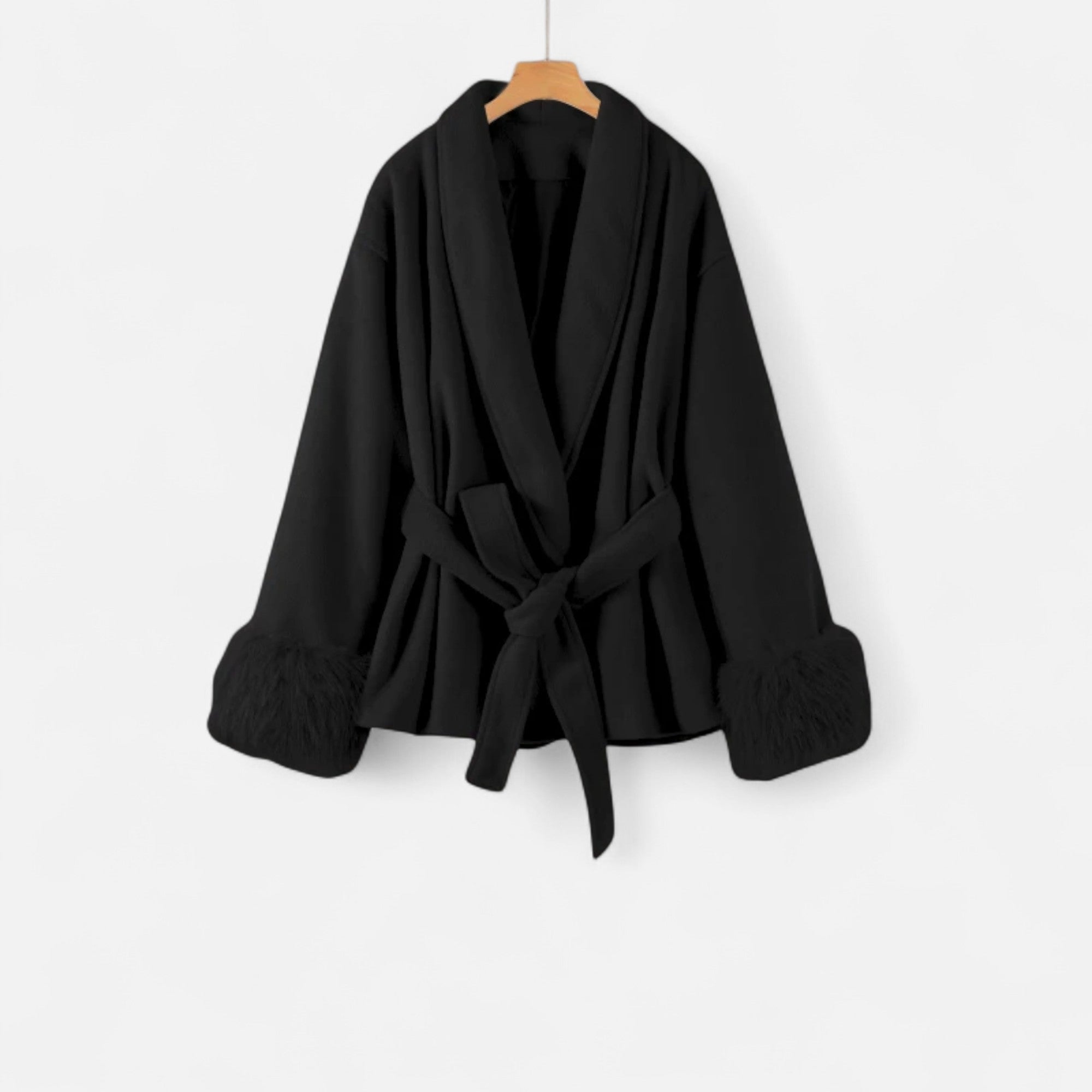 Cappotto Donna in Ecopelliccia – Eleganza Ivy League con Lacci