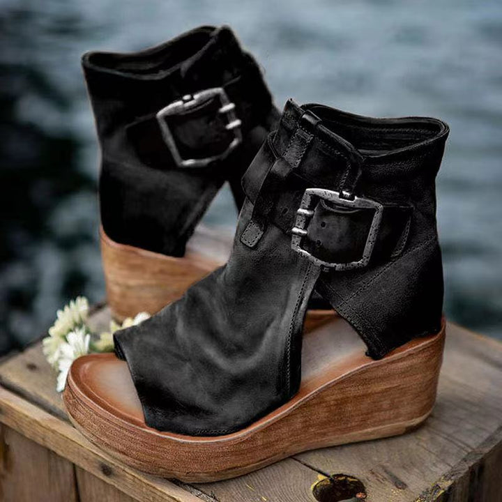 Sandalias de cuña con hebilla bohemias