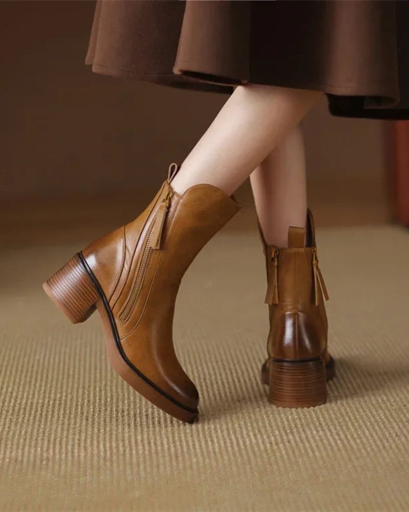 Elegant Zip Ankle Boots