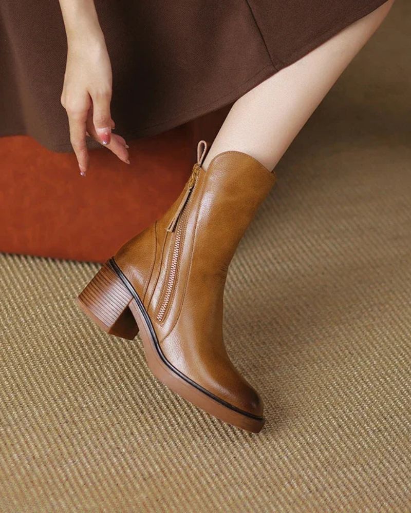 Elegant Zip Ankle Boots