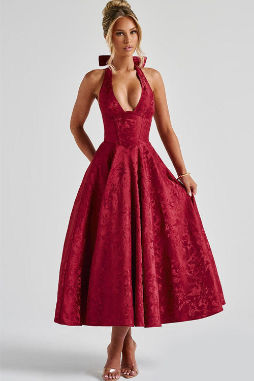 Vestido largo jacquard con escote en V y cuello halter