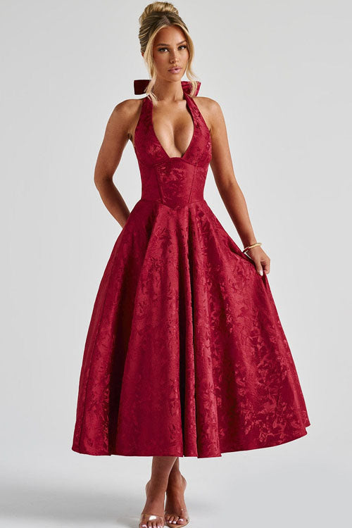 Vestido largo jacquard con escote en V y cuello halter