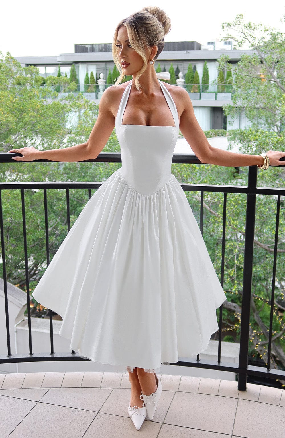 Women's Fashion-forward Halter Wedding Guest Dress