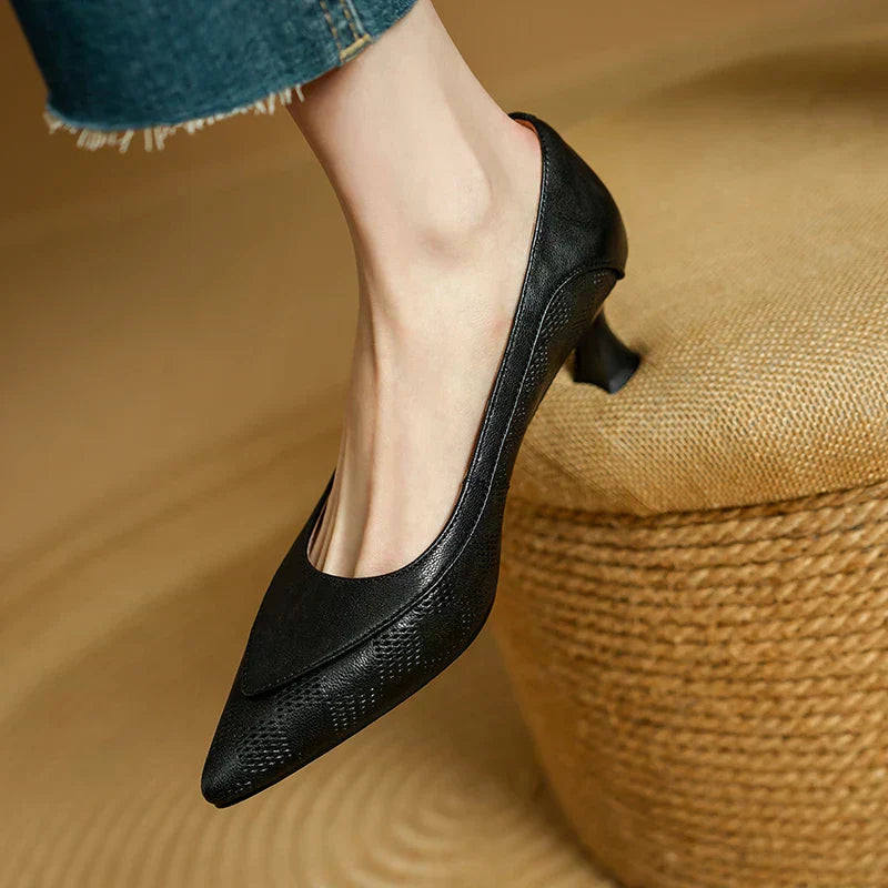 Zapatos de tacón bajo tipo kitten slip-on