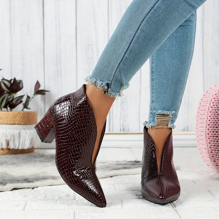 Botines con tacón de bloque texturizado