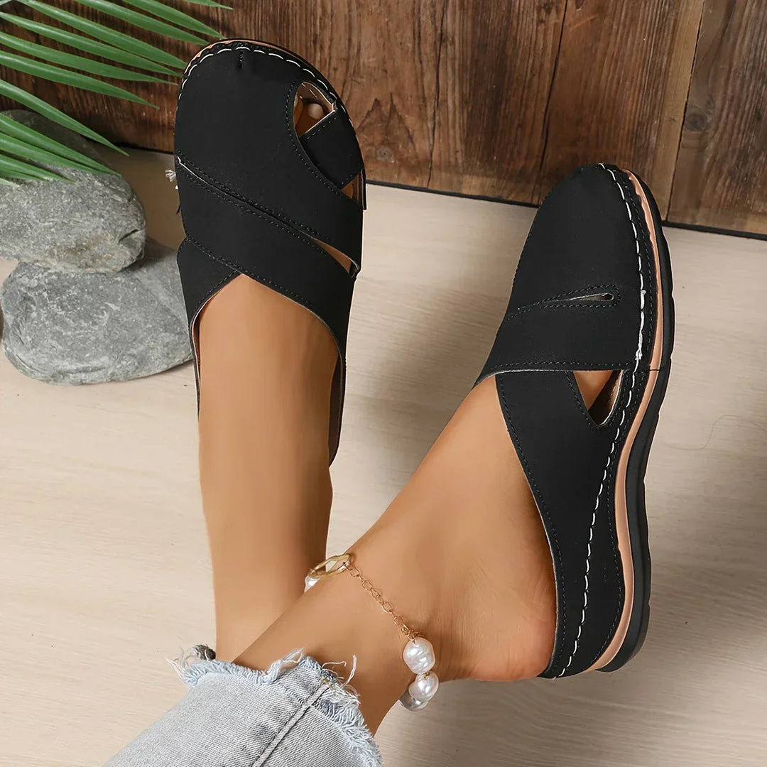 Sandalias de cuña con plataforma elevada