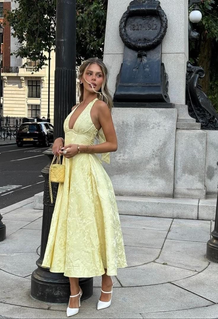 Embellished V-Neck Maxi Dress for Formal Occasions