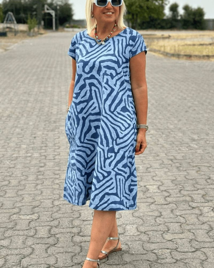 Vestido de verano con cuello redondo
