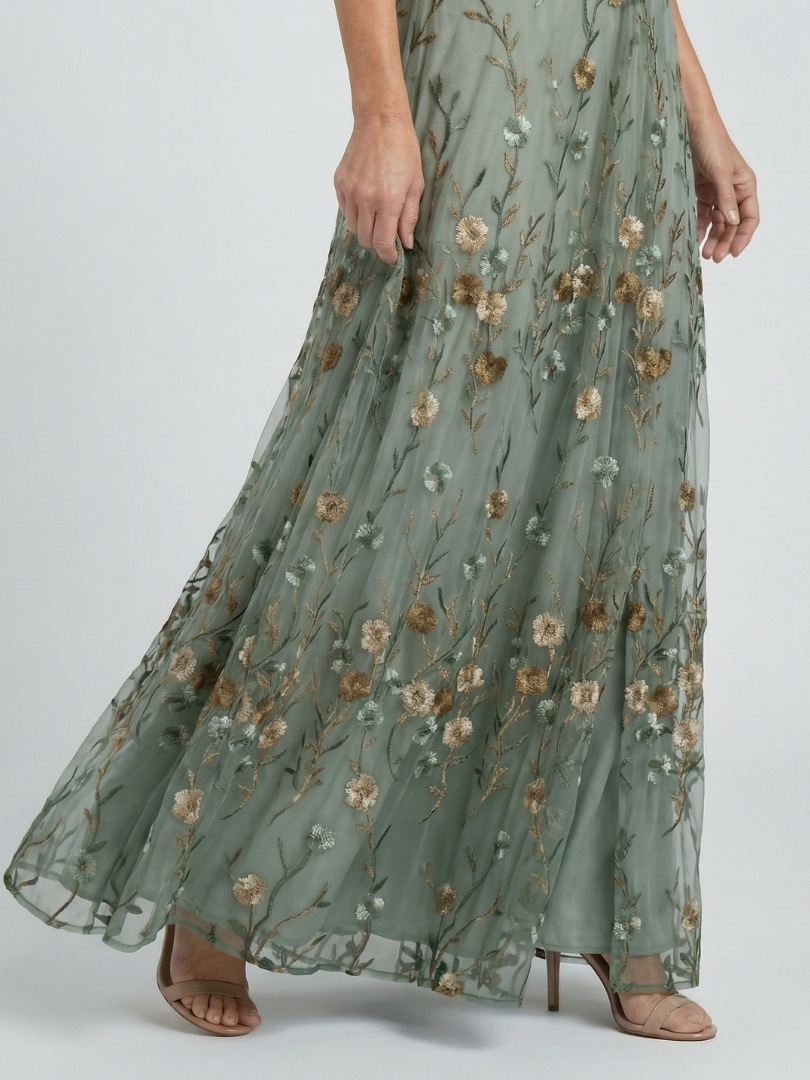 Halter Floral Flow Maxi Dress