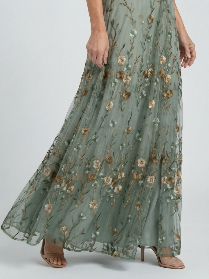 Halter Floral Flow Maxi Dress