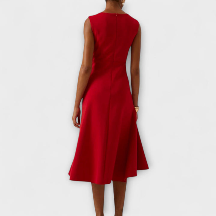 Vestido midi asimétrico drapeado