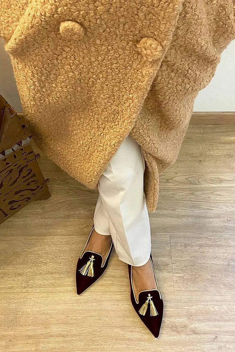 Mocasines con borlas pulidas