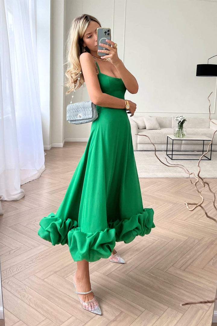 Vestido midi de noche para invitada de boda