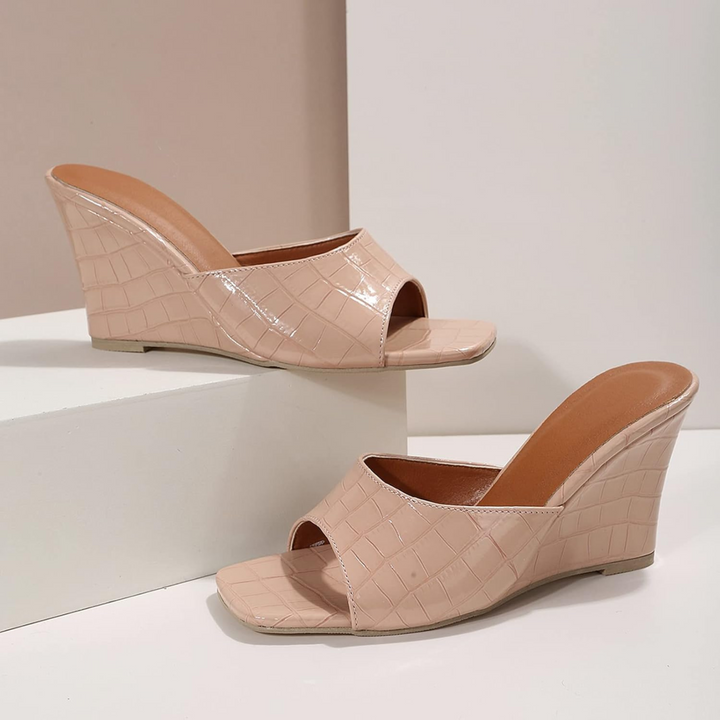 Zapatos con cuña y cojín de cuero