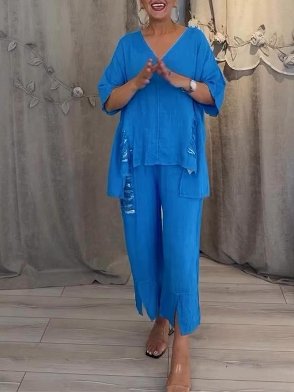 Conjunto de blusa con escote en V y pantalones cortos