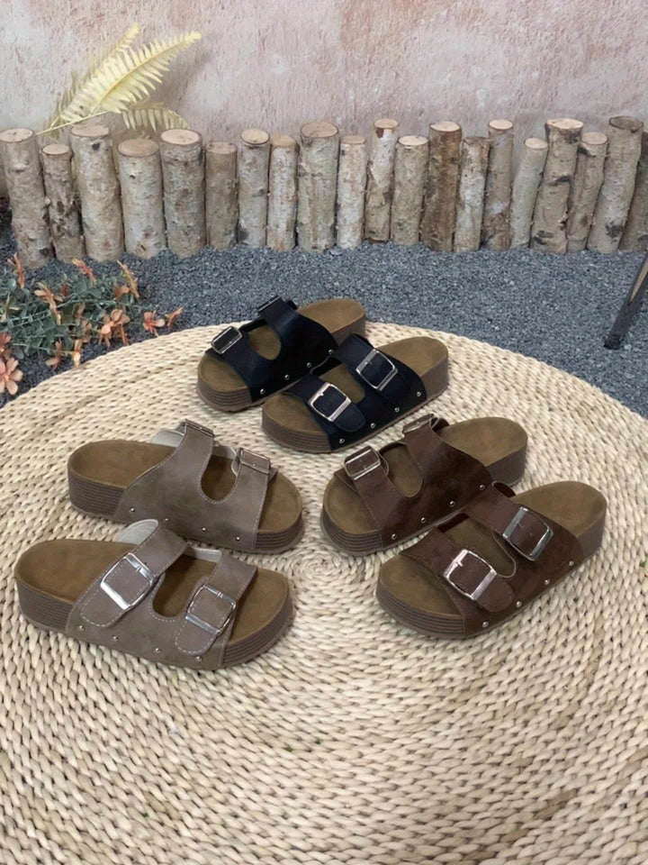 Sandalias planas minimalistas