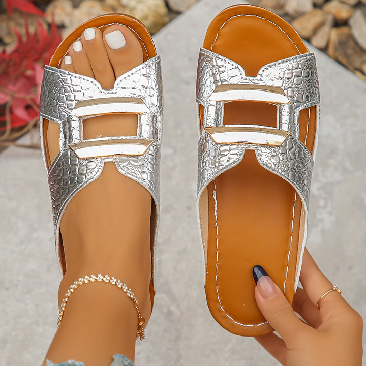 Sandalias cómodas con hebilla ajustable