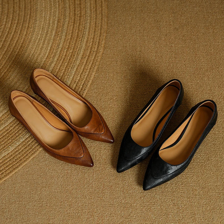Zapatos de tacón bajo tipo kitten slip-on