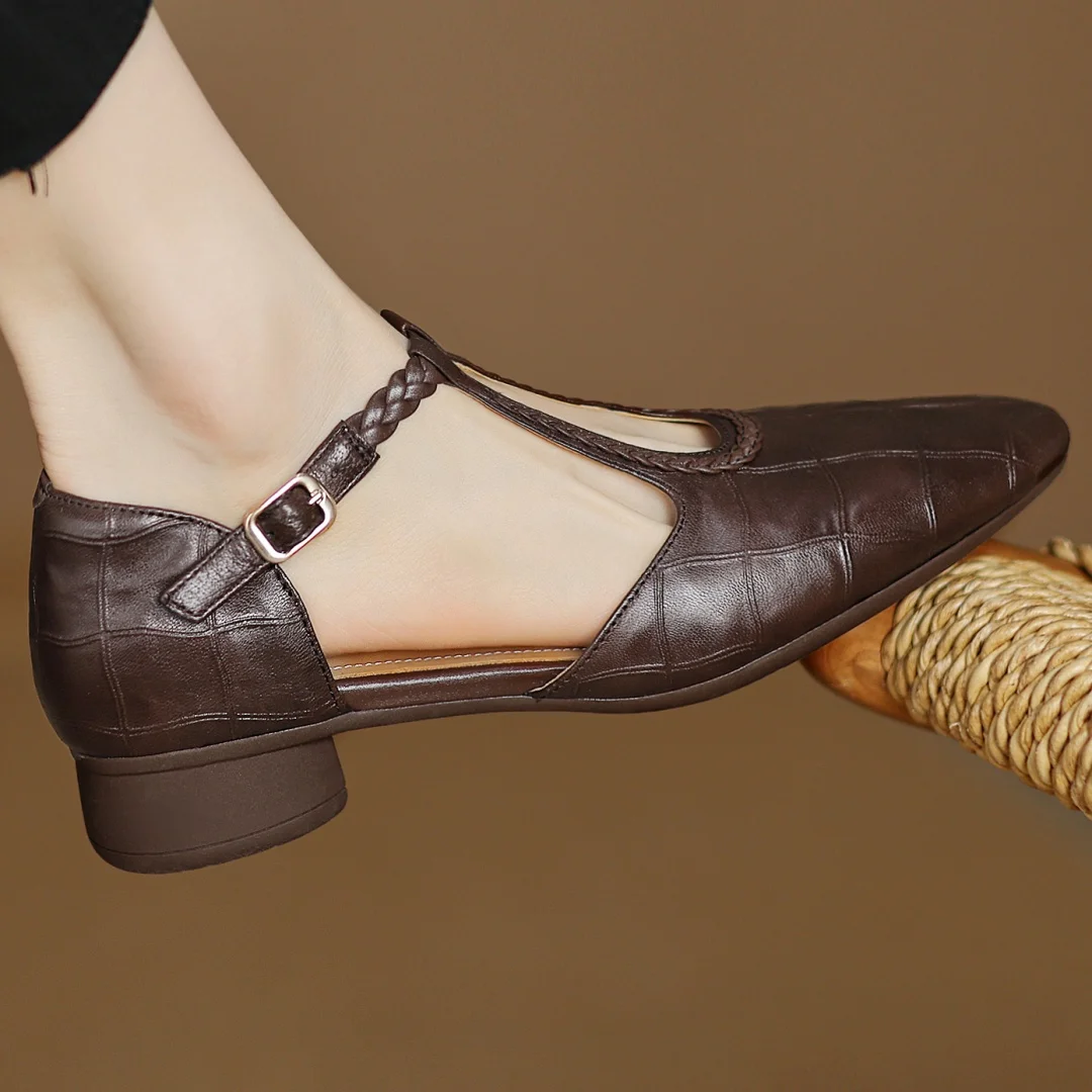 Pointed Toe Mary Jane Flats