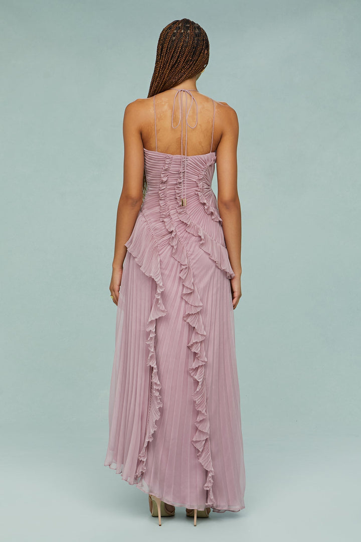 Vestido largo elegante con cuello halter