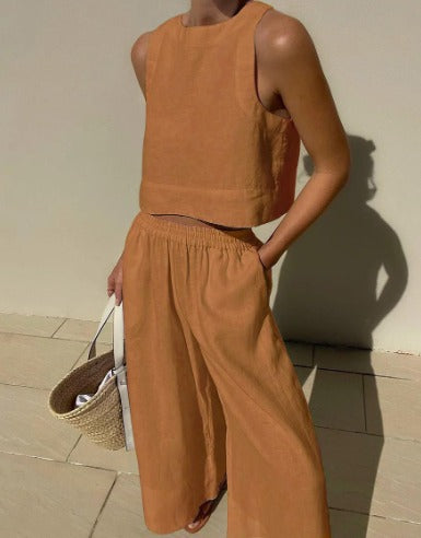 Conjunto de crop top y pantalones de pierna ancha