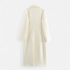 Abrigo trench elegante para mujer