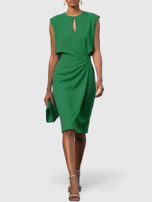 Abito Mini Raffinato con Silhouette Elegante