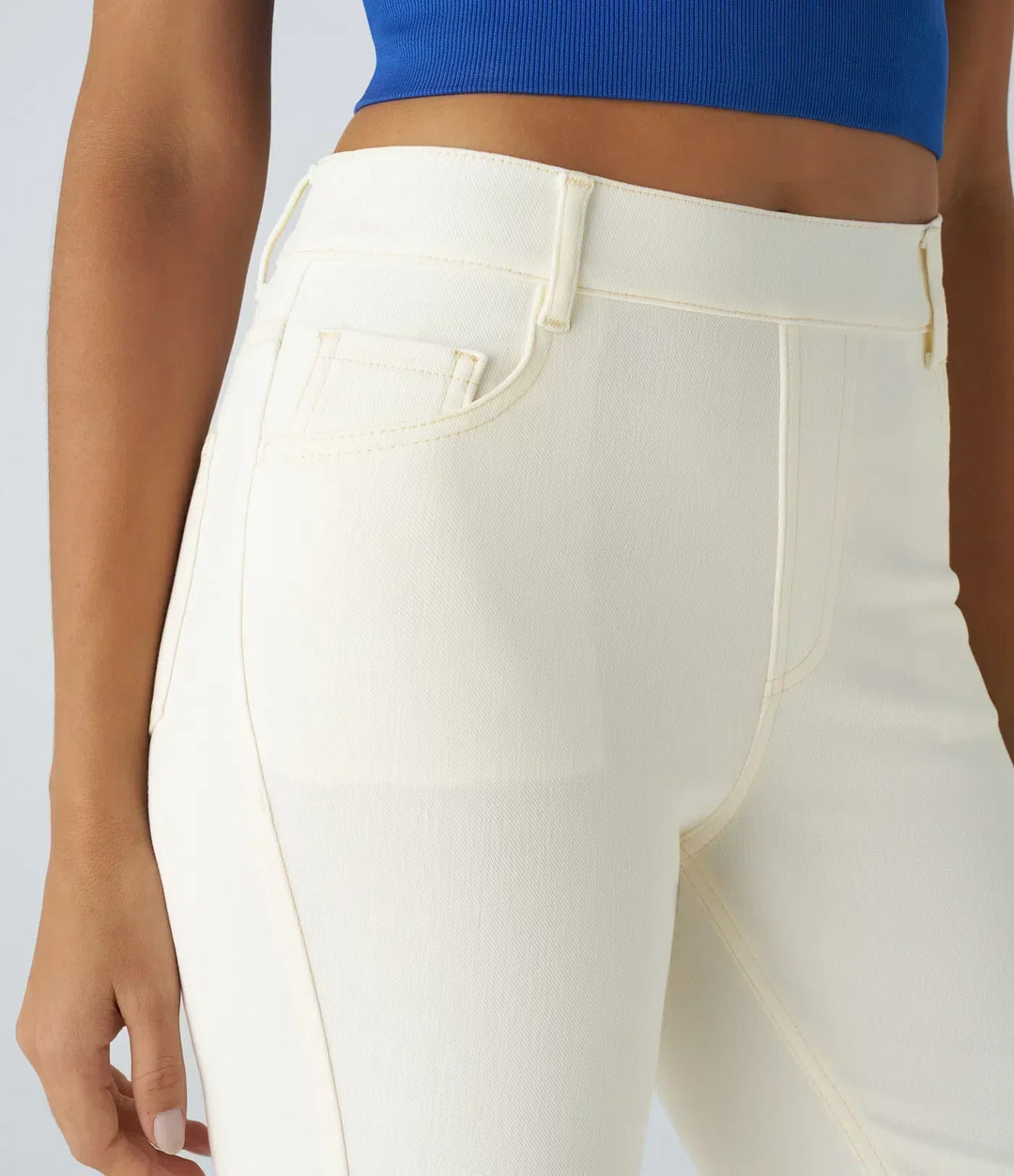 Pantalones de tiro alto con elasticidad cómoda