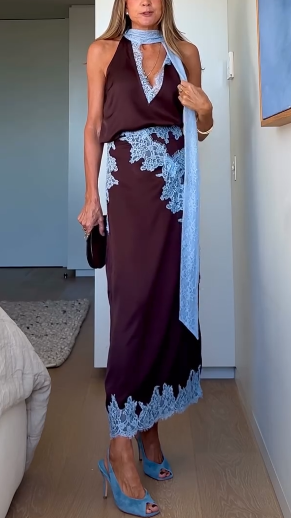 Conjunto de Top y Falda con Detalle de Encaje
