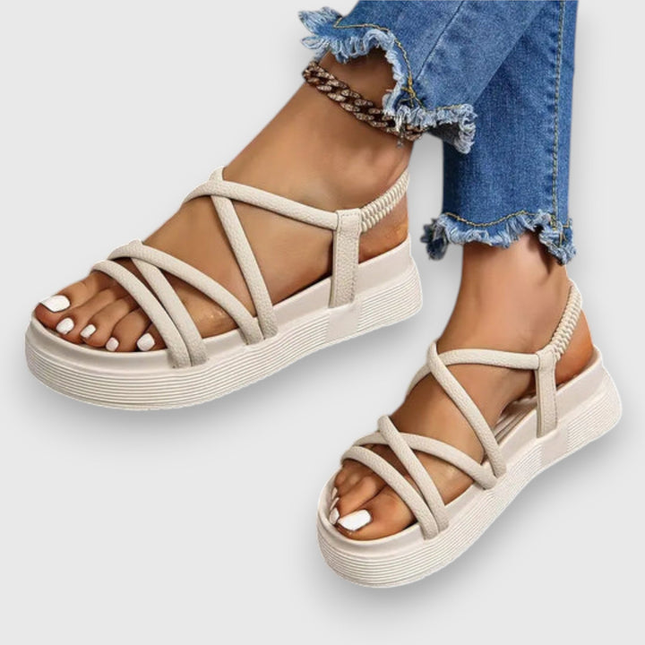 Sandalias relajadas de punta abierta