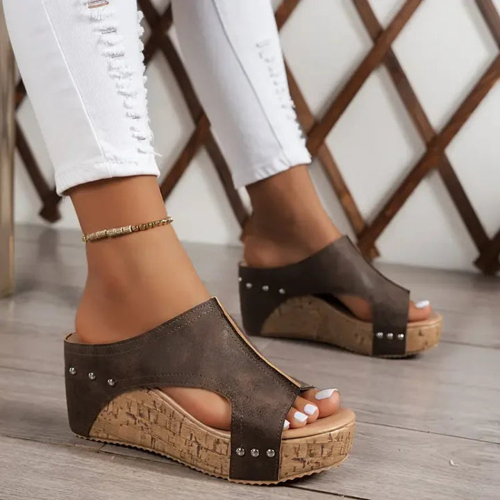 Orthopedic Cushioned Sandals with Soft Footbed