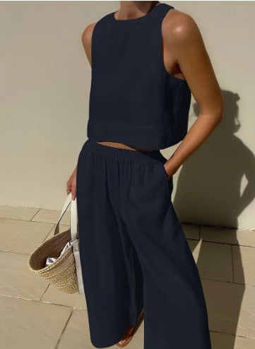 Conjunto de crop top y pantalones de pierna ancha