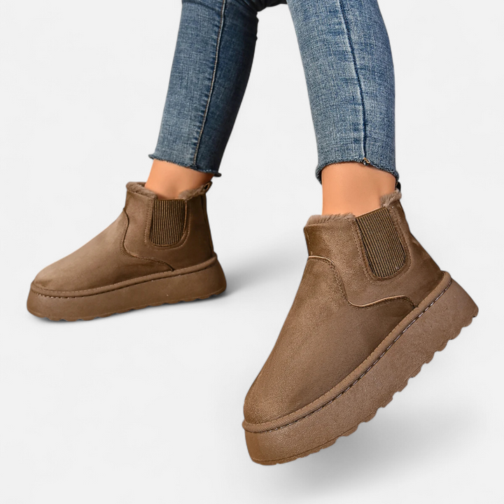 Women’s Timeless Slip-On Warm Plush Platform Ankle Chelsea Boots