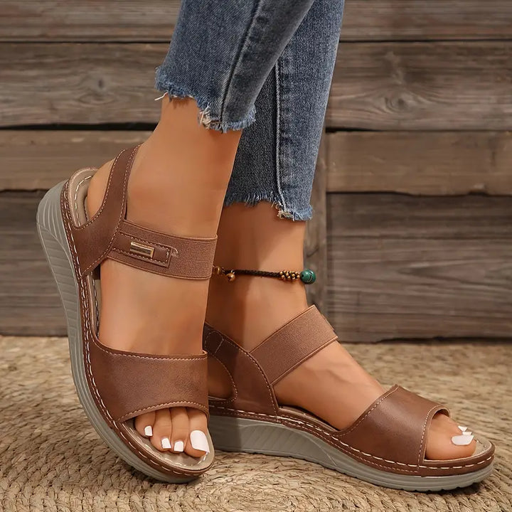 Sandalias casuales ajustables para caminar
