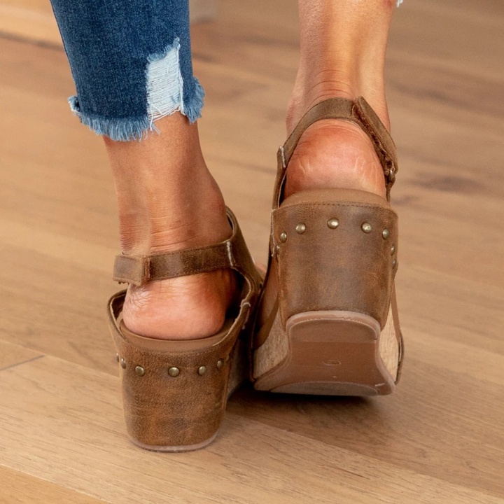 Sandalias de cuña de ante con soporte acolchonado