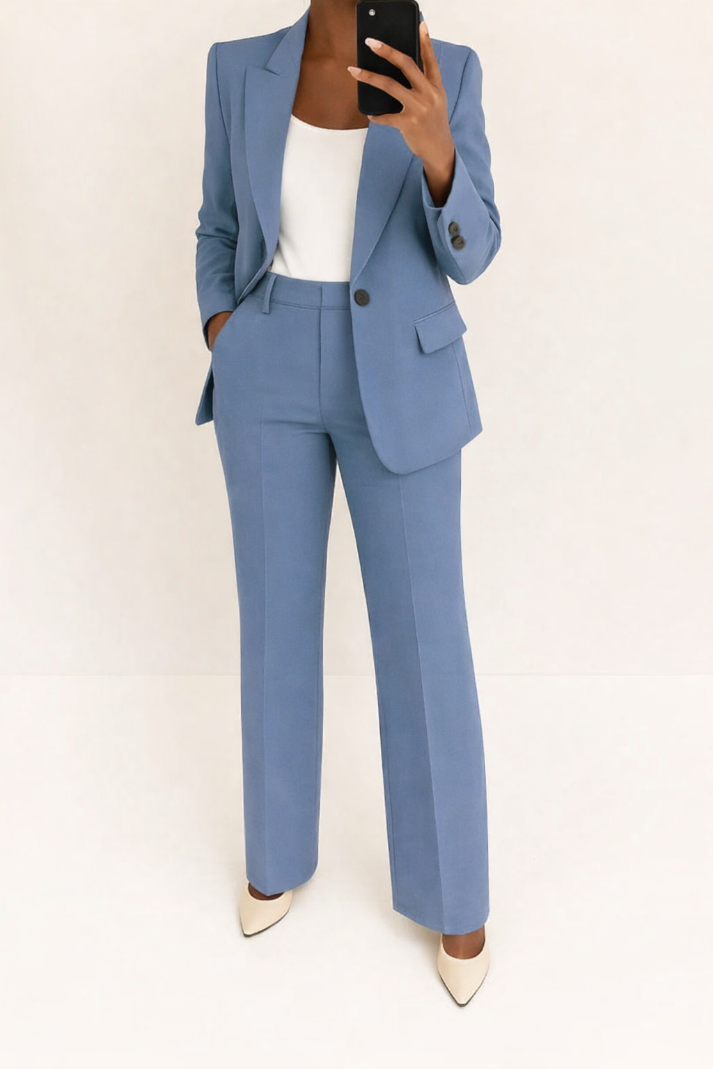 Traje elegante de dos piezas para mujer