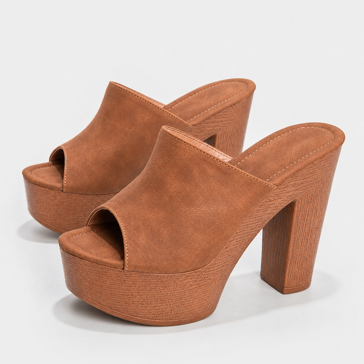 Sandalias planas con plataforma elevada