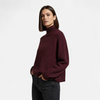 Maglione Vintage da Donna con Collo Alto – Calore Classico Invernale