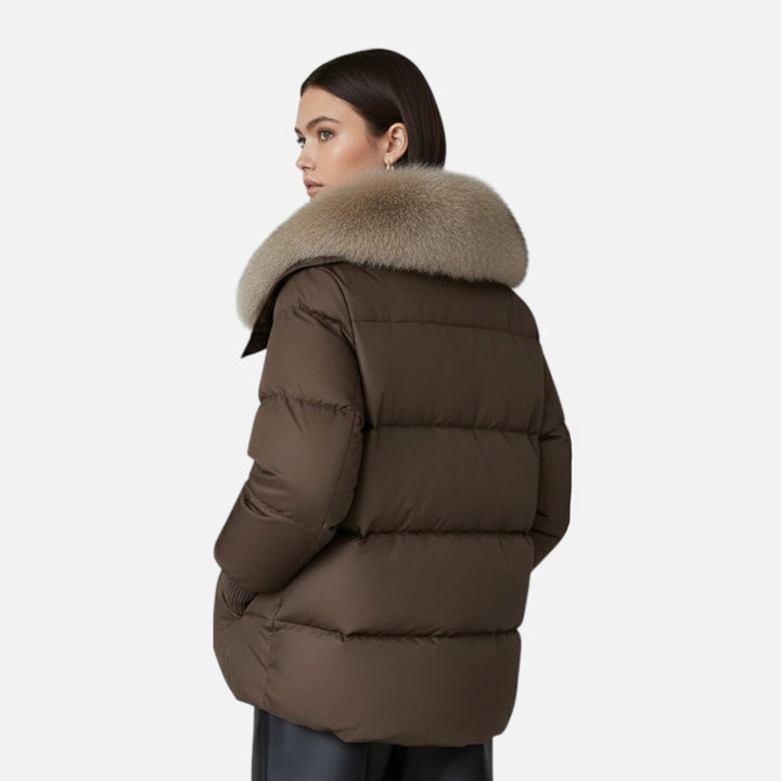 Chaqueta de algodón con relleno de plumón y cuello de piel para mujer, de moda y de temporada