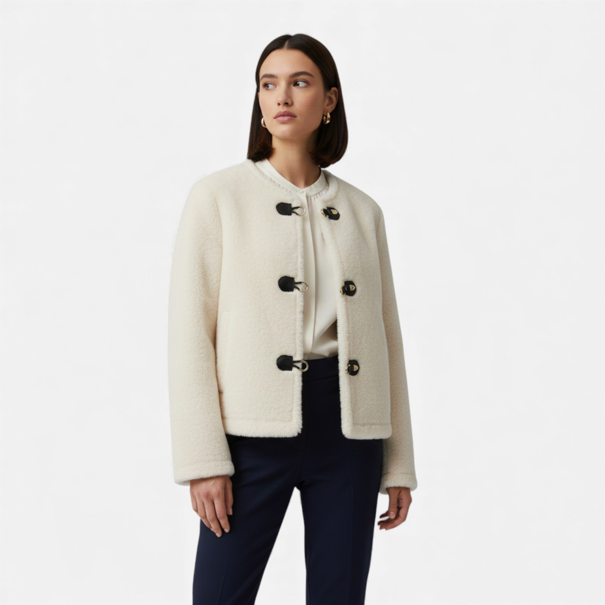 Chaqueta de mujer con botones de palanca y piel sintética