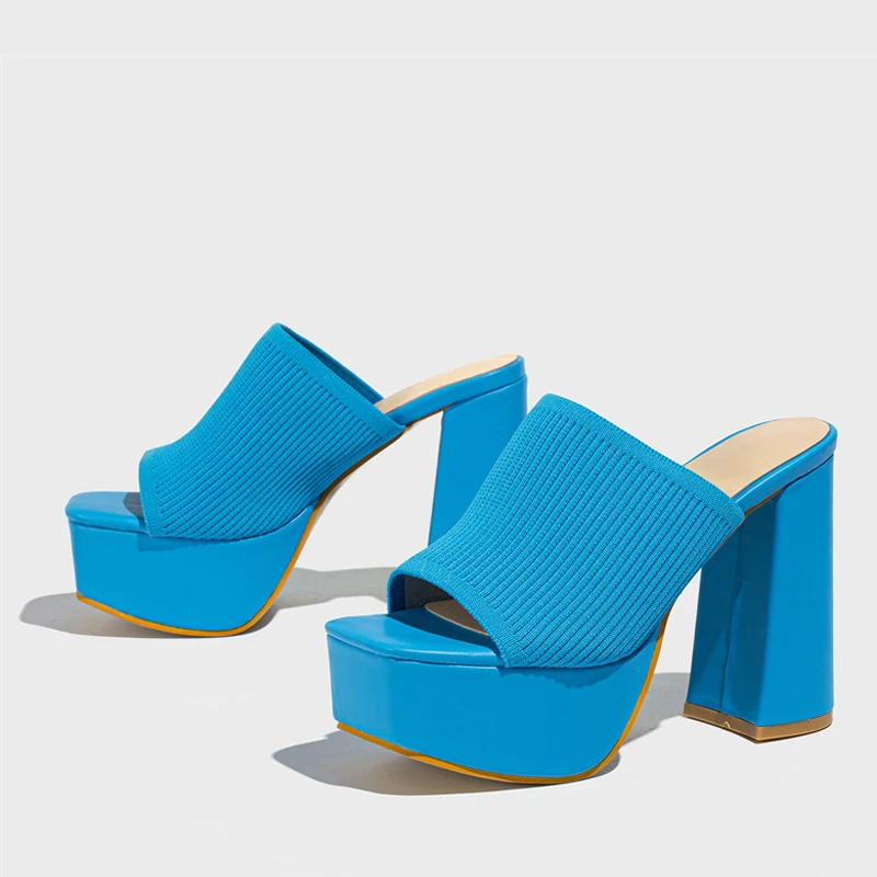 Sandalias de plataforma casual elevadas