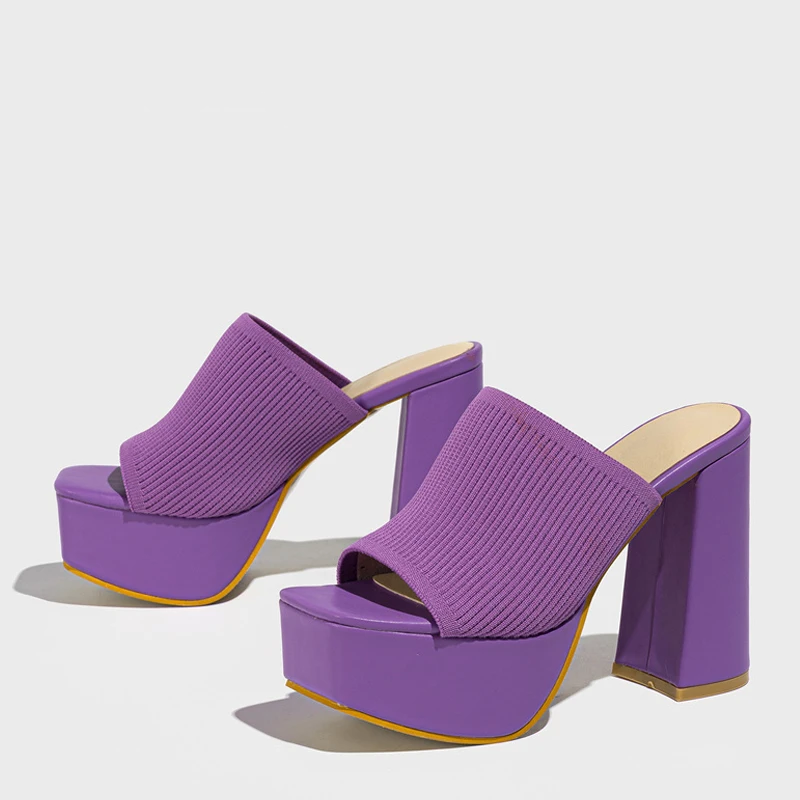 Sandalias de plataforma casual elevadas