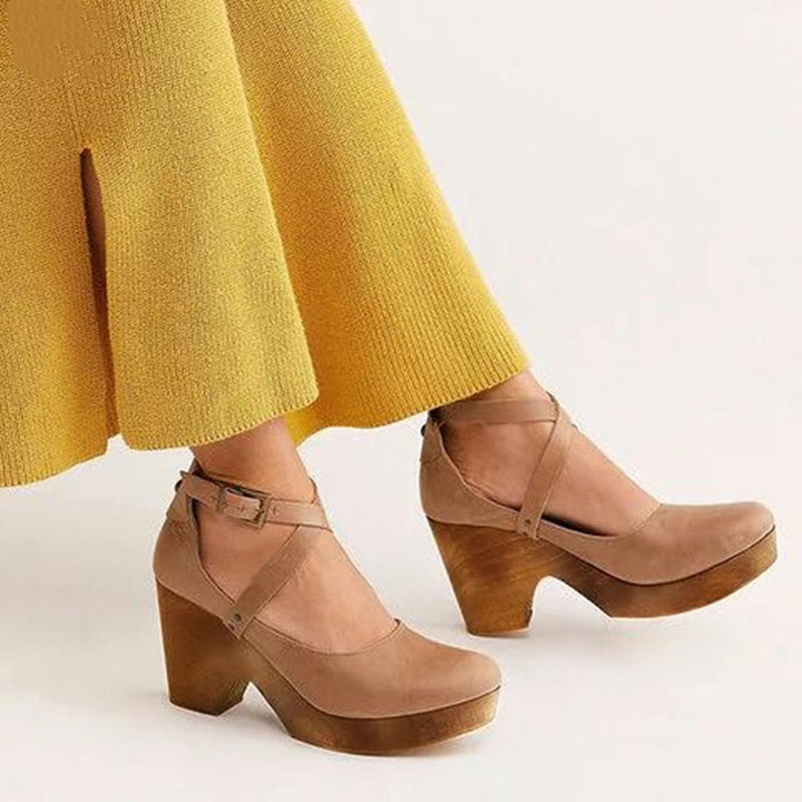 Closed Toe Wedge Strap Sandals