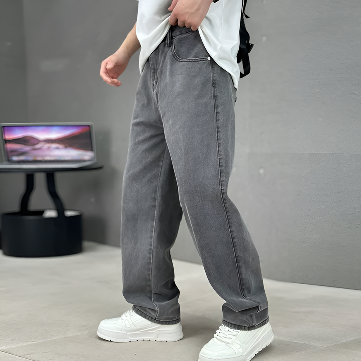 Jeans modernos y versátiles para hombre con bolsillos y pierna recta