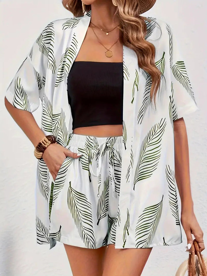 Conjunto de Kimono Floral con Cárdigan y Shorts