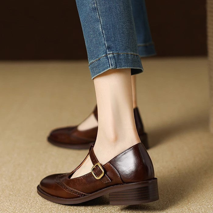 Zapatos de tacón bloque con tira en T de cuero