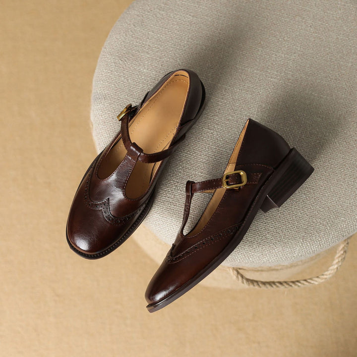 Zapatos de tacón bloque con tira en T de cuero