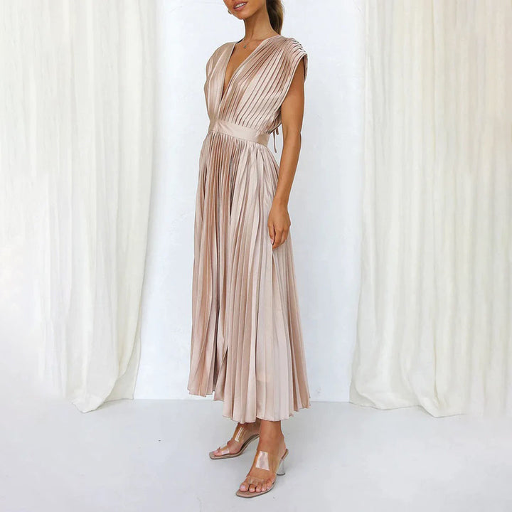 Vestido largo para invitada de boda Soft Flow con ajuste elegante