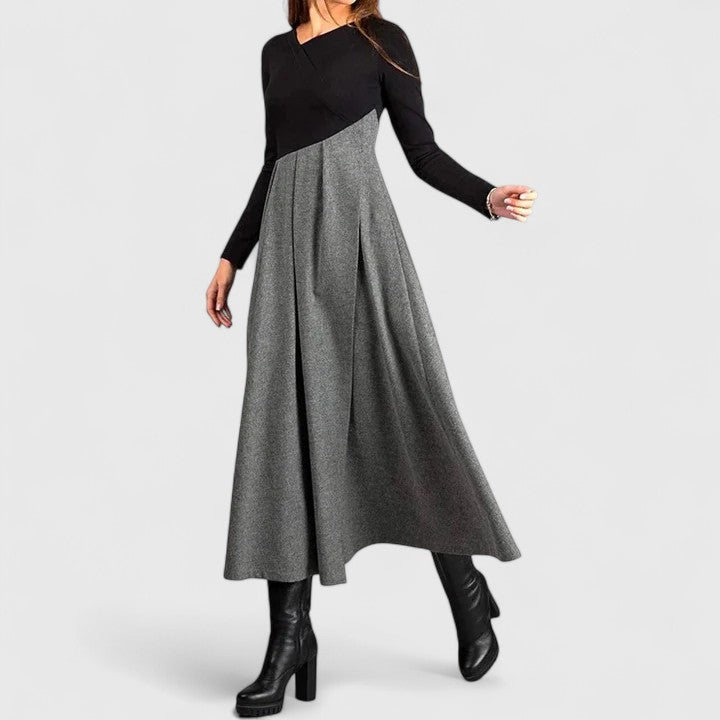 Klasyczna elegancka sukienka maxi
