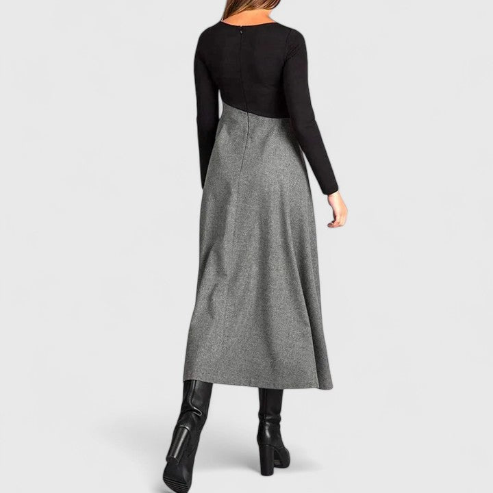 Klasyczna elegancka sukienka maxi